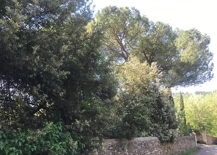 Elegante E Spazioso Bilocale In Zona Certosa